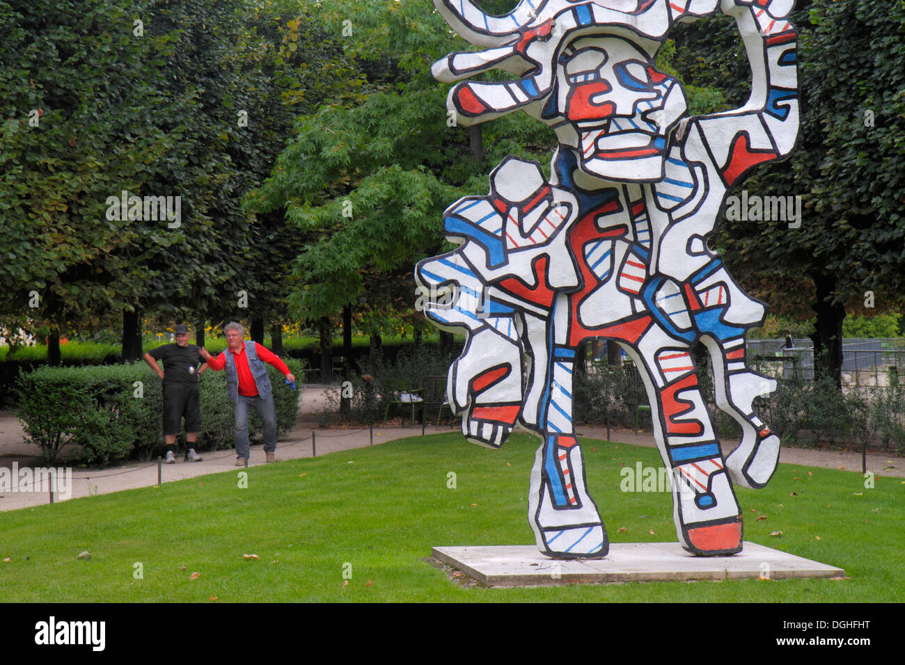 Paris Frankreich, 1. Arrondissement, Place de la Concorde, Tuileries Gardens, Skulptur, Kunst, die schönen Bel Kostüme von Jean Dubuffet, Männer männlich, spielend Stockfoto