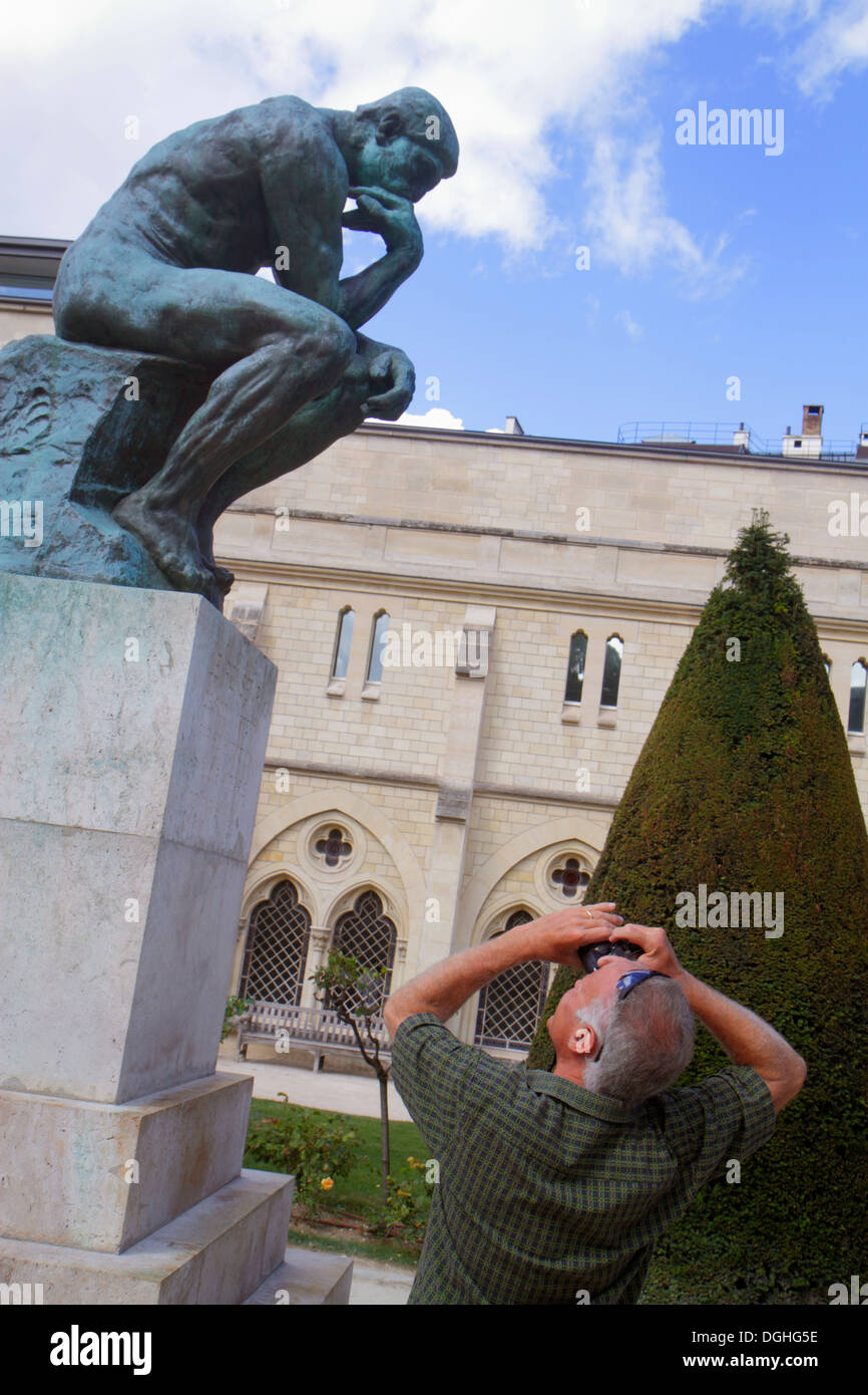 Paris Frankreich,7. Arrondissement,Musée Rodin,Rodin Museum,Garten,Gelände,der Denker,Kunstskulptur,Mann Männer männlich,Einnahme,Frankreich130818087 Stockfoto