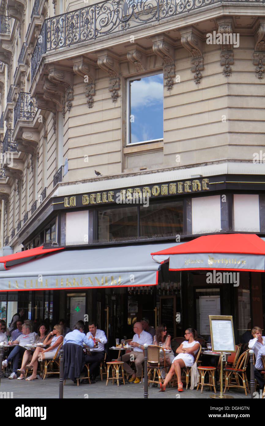 Paris Frankreich,8. Arrondissement,Rue Pierre Charron,La Belle Ferrionneire,Restaurant Restaurants Essen Essen Essen Cafe Cafés,Küche,Essen,Café,Brasserie,Gäste Stockfoto