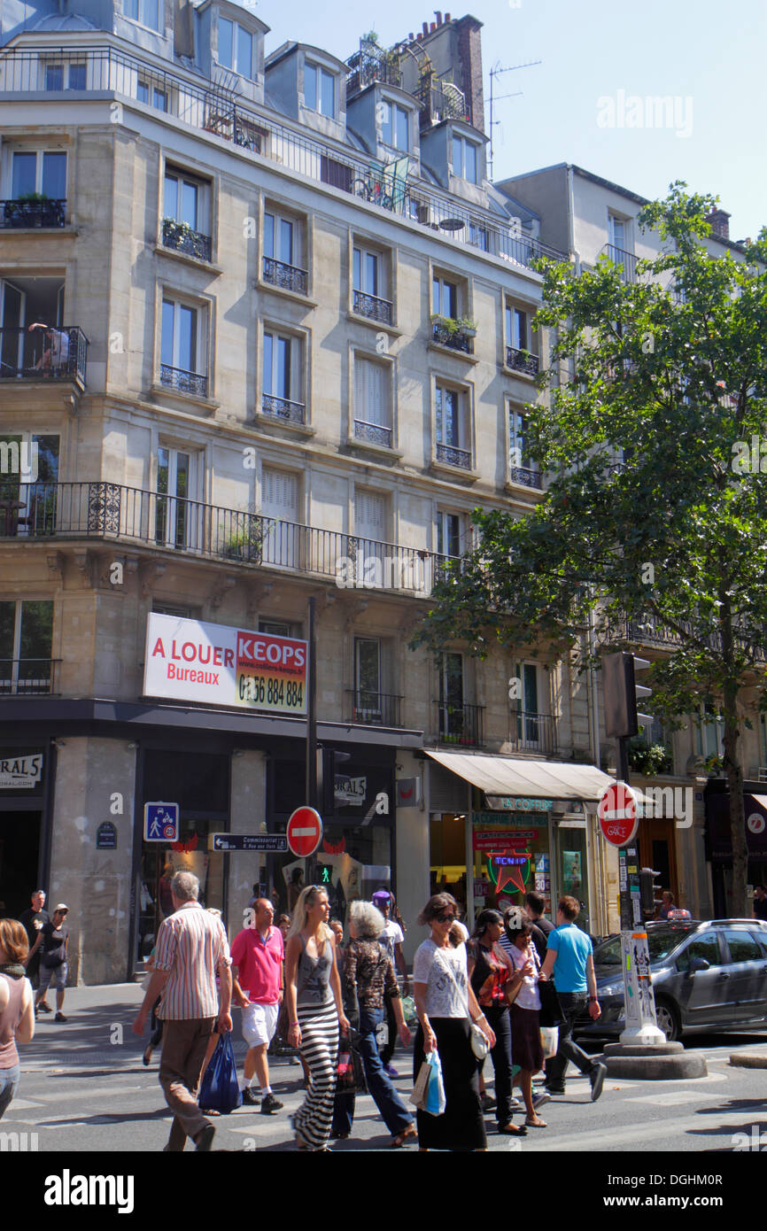 Paris Frankreich, Europa, Französisch, 2. Arrondissement, Rue Rambuteau, Straße, Einwohner, Kreuzung, Haussmann Eigentumswohnung, Wohnanlage, Wohnung, Wohnungen, Wohnung, Wohnung Stockfoto