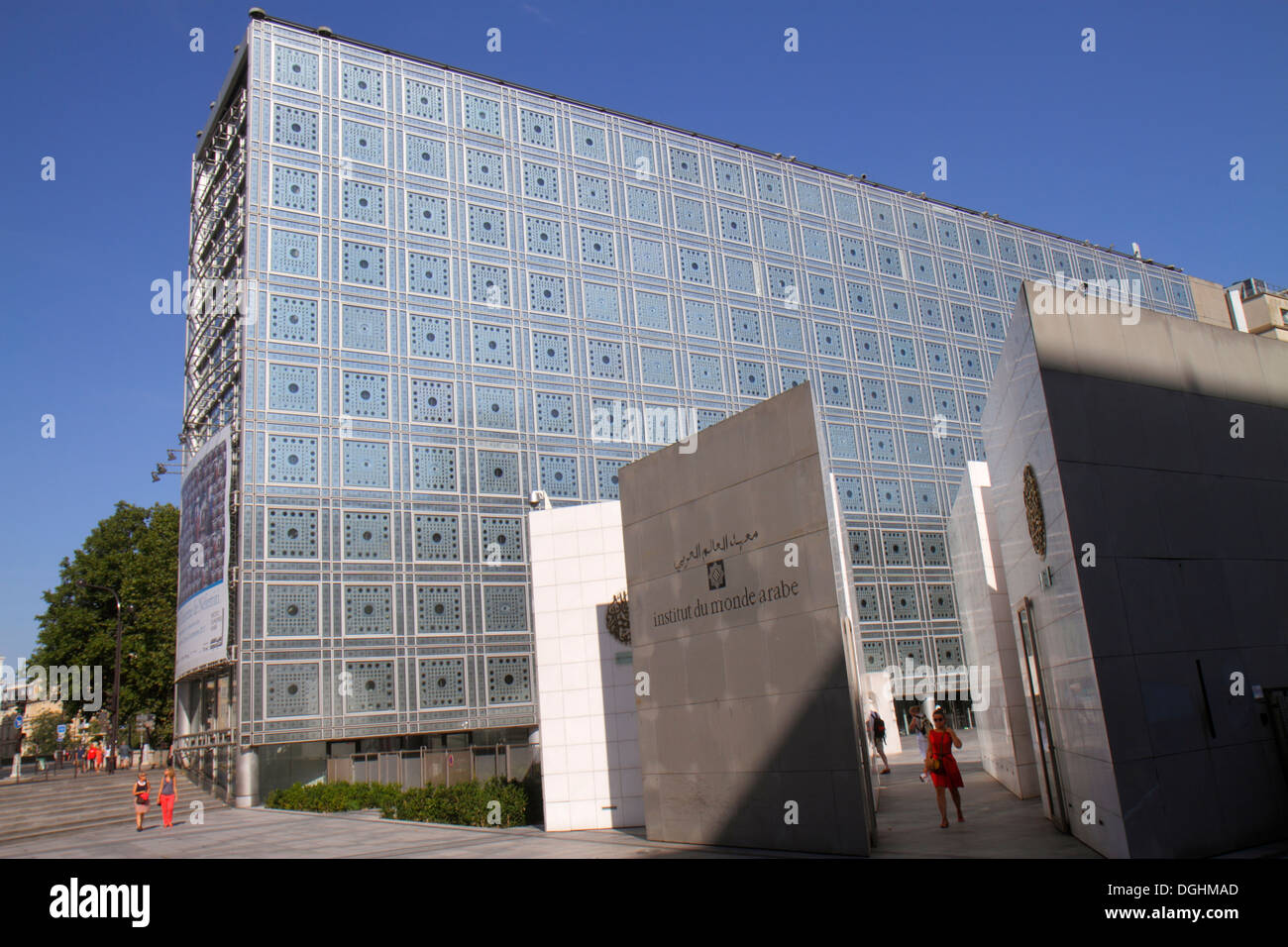 Paris Frankreich, 5. Arrondissement, Arab World Institute, AWI, Institut du Monde Arabe, außen, außen, Gebäude, Glaswand, Brise-Soleil motorisiert Stockfoto