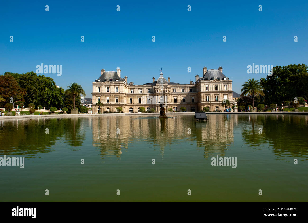 Palais du Luxembourg, Sitz des französischen Senats, Schlosspark Jardin du Luxembourg, Paris, Ile de France Region, Frankreich Stockfoto