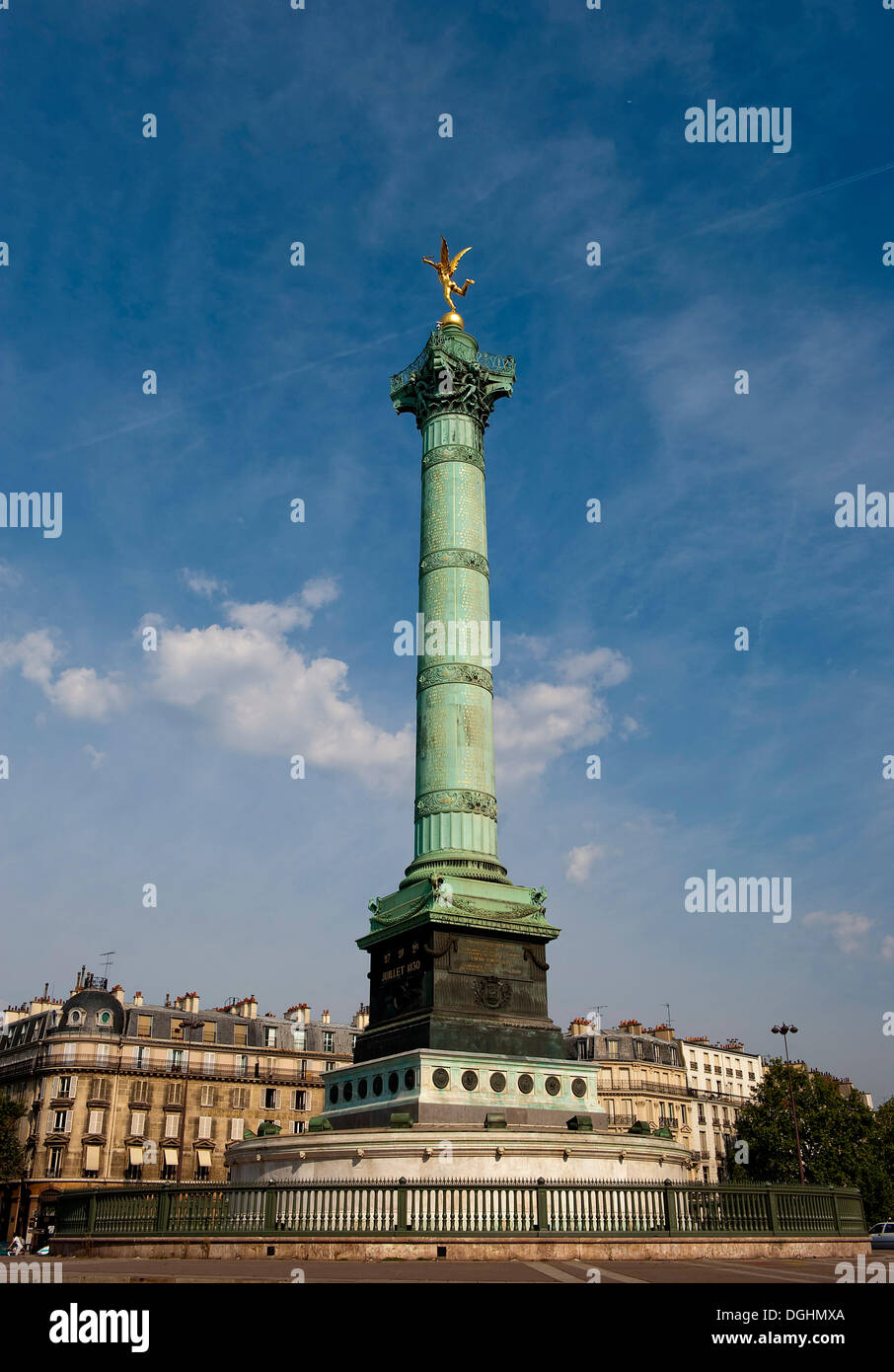 Place De La Bastille mit Säule Colonne de Juillet errichtet für die Opfer der Juli-Revolution von 1830, in der Spalte wurde ein Stockfoto