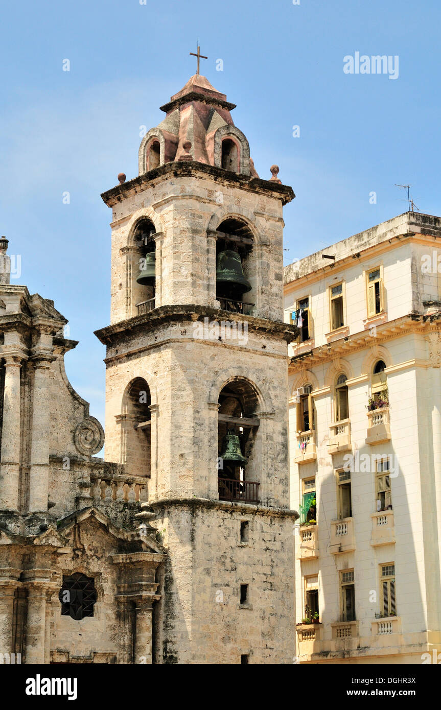 Catedral, die Kathedrale in der Plaza De La Catedral quadratisch, Altstadt Habana Vieja, UNESCO-Weltkulturerbe, Havanna, Kuba Stockfoto