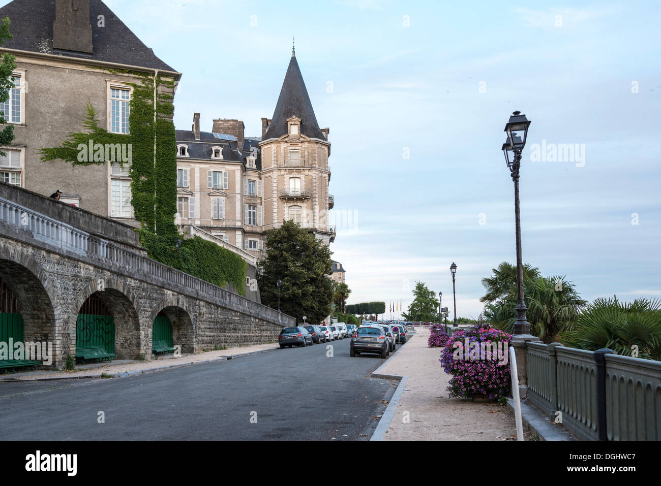 Boulevard de Pyrenäen, Pau, Aquitaine, Frankreich, Europa, PublicGround Stockfoto
