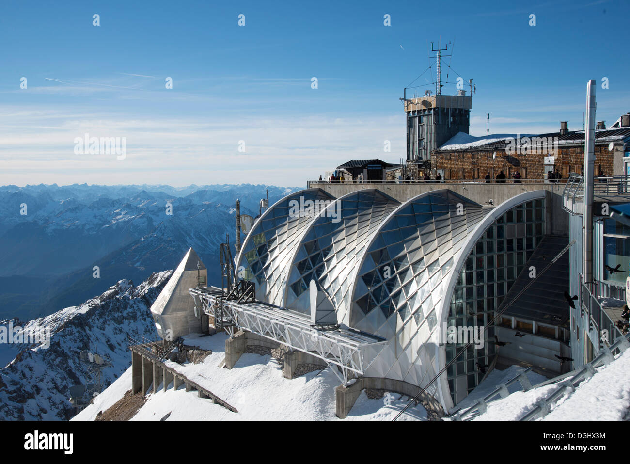 Münchner Haus auf der Zugspitze: Hoch oben