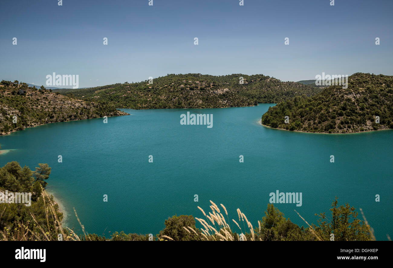 Lac d'Esparron, Reservoir, Lac d Essparron Esparron-de-Verdon, Provence-Alpes-Côte d ' Azur, Frankreich Stockfoto