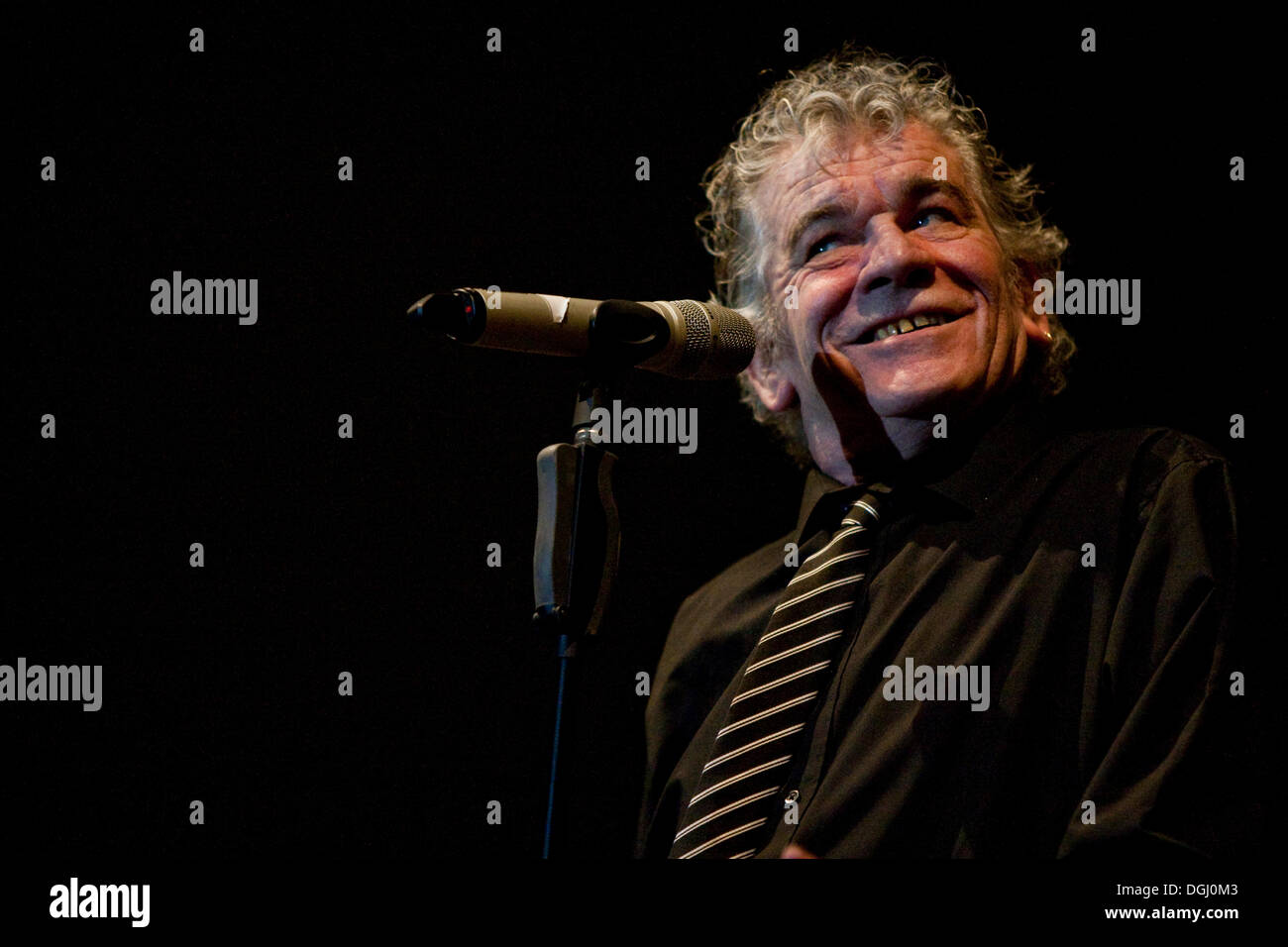 Dan McCafferty, Sänger und Frontmann der schottischen Band Nazareth, live am Rock Meets Classic in der Stadthalle Sursee, Luzern Stockfoto