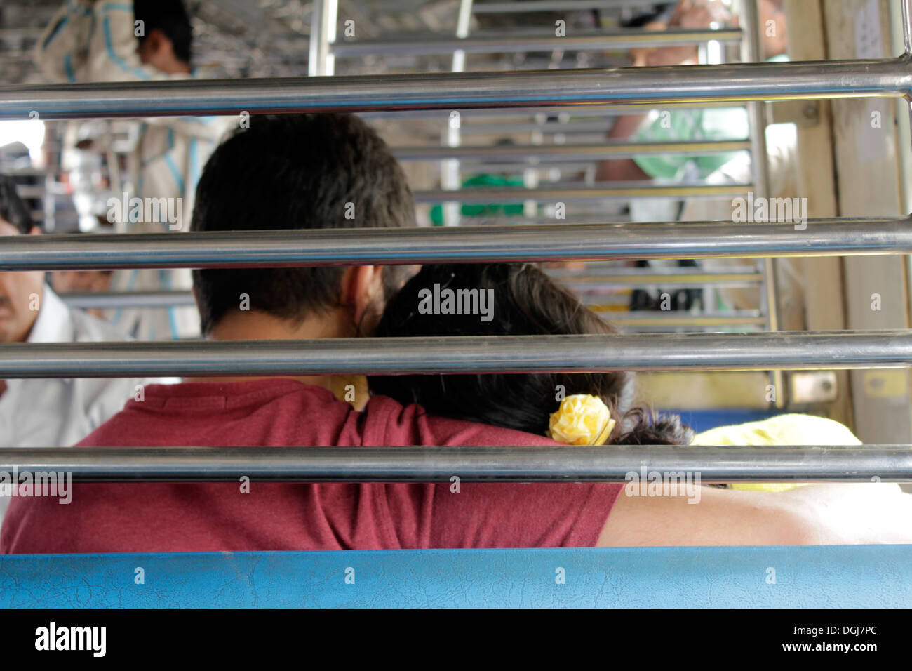 Indischer Junge Auf Zug Indien Stockfotos Und Bilder Kaufen Alamy