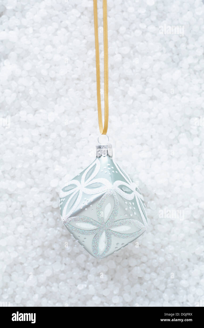 Weiße würfelförmige Weihnachtsdekoration Stockfoto