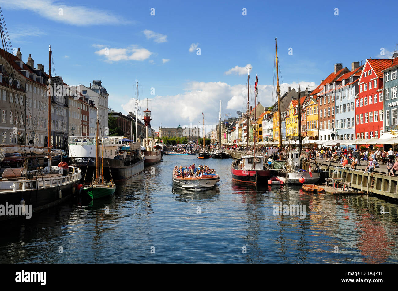 Vergnügungszentrum, Nyhavn, Kopenhagen, Dänemark, Skandinavien, Nordeuropa Stockfoto