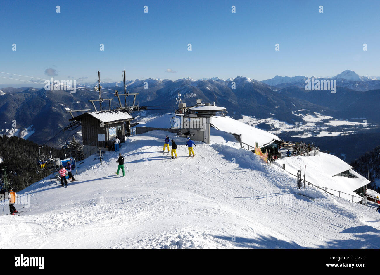 Garland Sessellift, Brauneck-Skigebiet in der Nähe von Lenggries, Isarwinkel, Bayern, Oberbayern, PublicGround Stockfoto