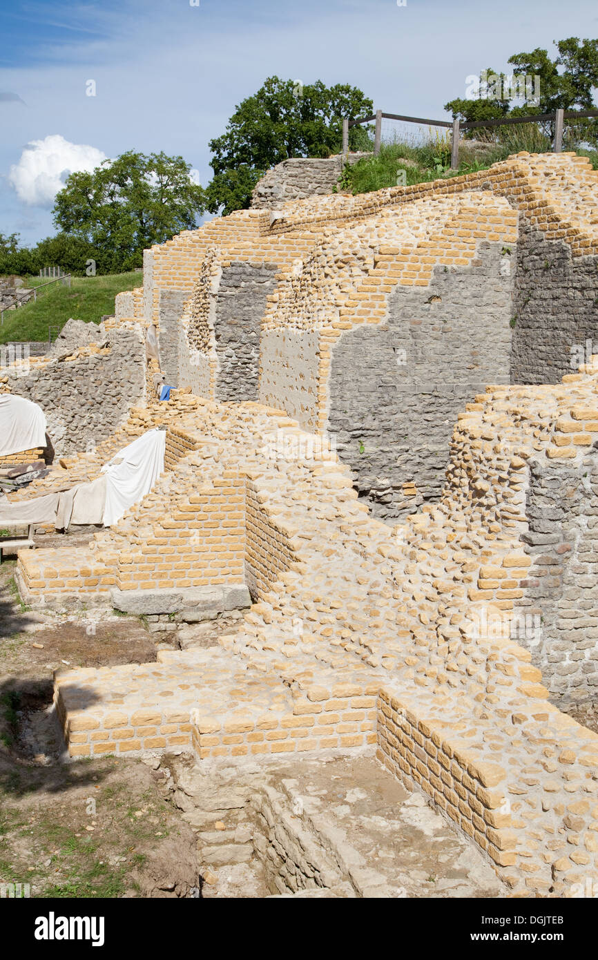 Ruinen des römischen Theaters von Aventicum in Avenches, Schweiz. Stockfoto