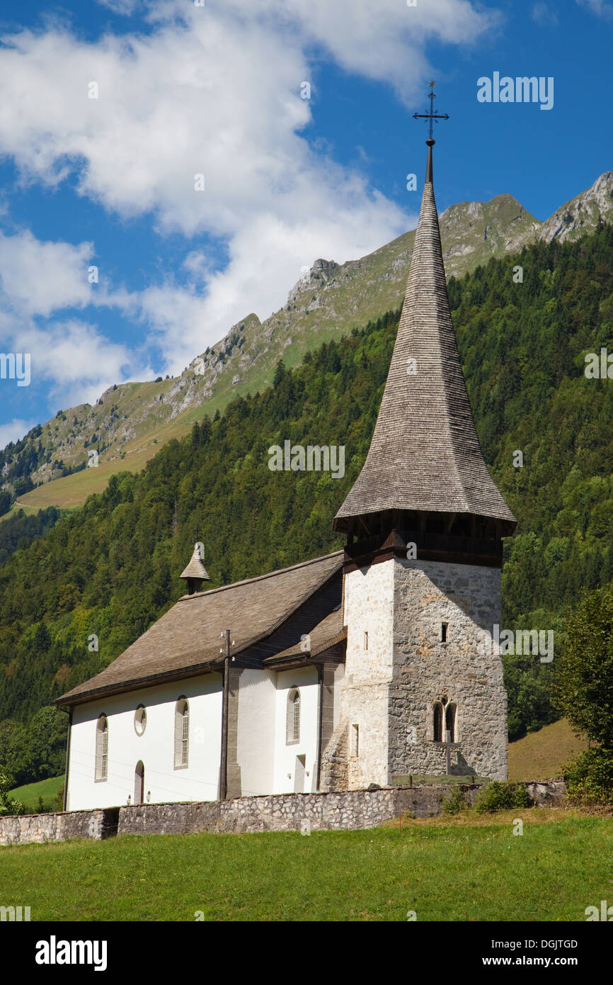 Alte Kirche - Cantorama in Jaun, Gruyere, Schweiz. Stockfoto