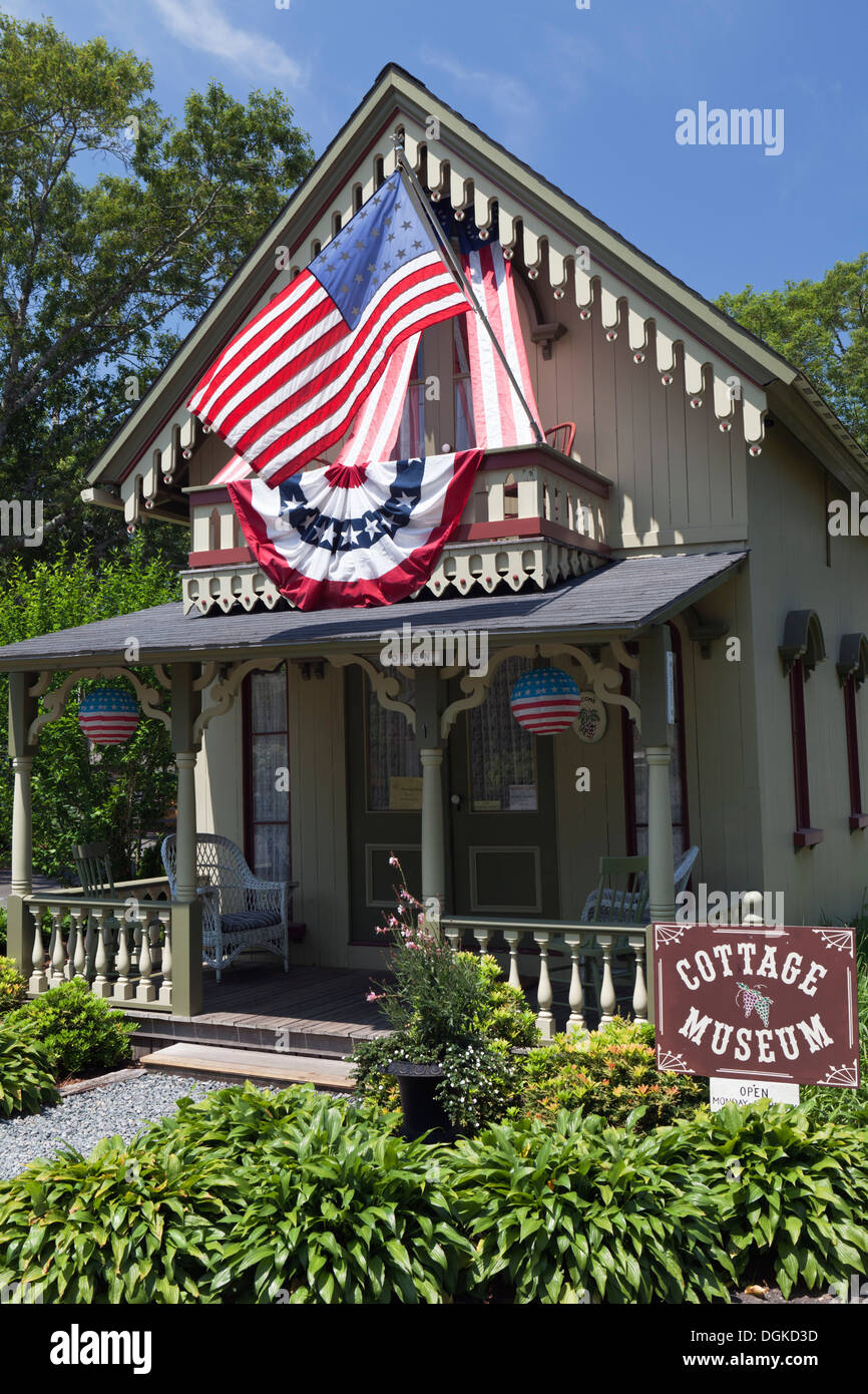 Lebkuchen-Cottage-Museum in den Campingplätzen in Oak Bluffs ...