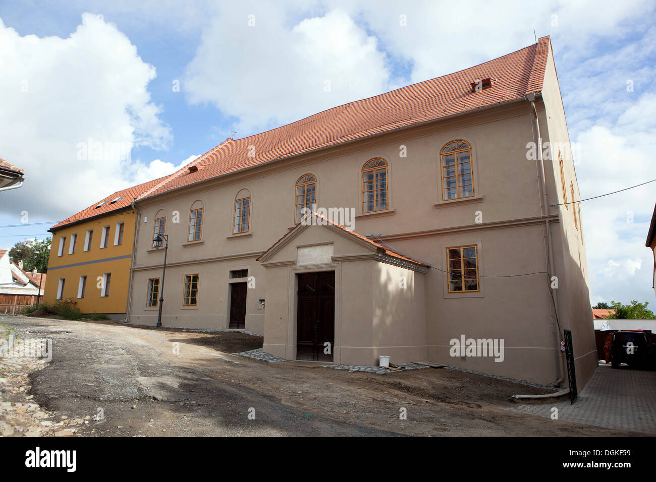 die neu renovierte jüdische Synagoge Brandys nad Labem Tschechien Stockfoto