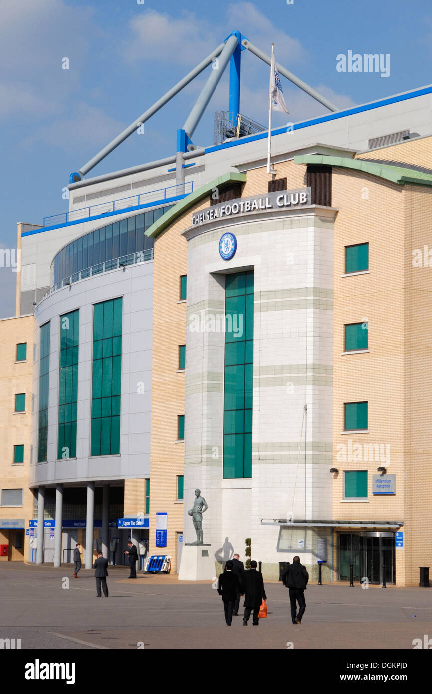 Exterieur des Chelsea Football Club Stadion Stamford Bridge-Fans genannt. Stockfoto