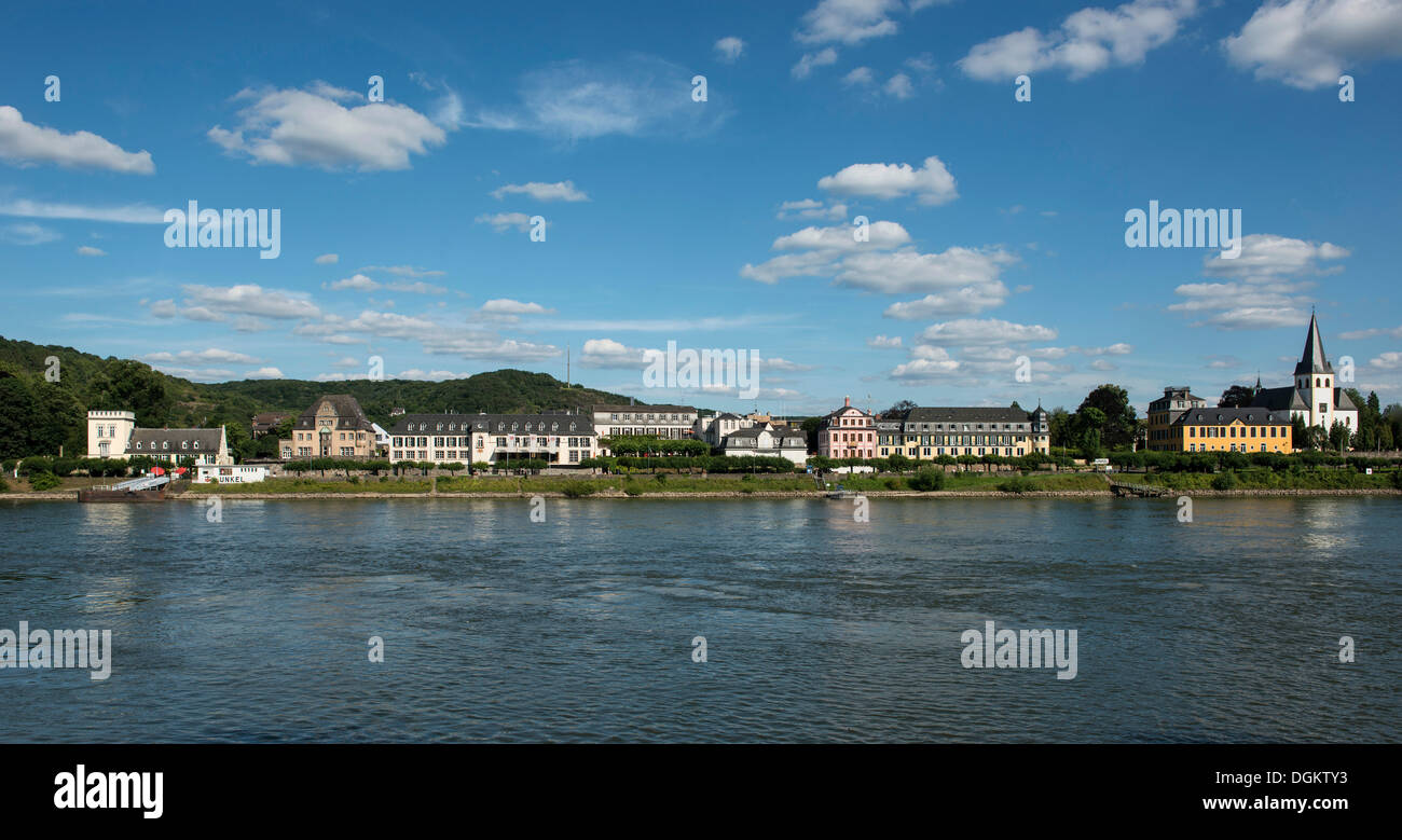 Panorama am Rhein, Rhein promenade vom bekannt, St. Pantaleon, Unkel, Rheinland-Pfalz Stockfoto