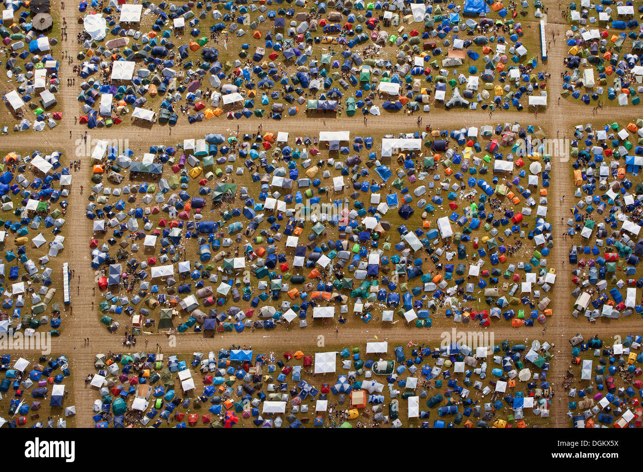 Luftaufnahme, Campingplatz mit Zelten, Hurricane Festival, Scheeßel, Scheeßel, Niedersachsen, Deutschland Stockfoto