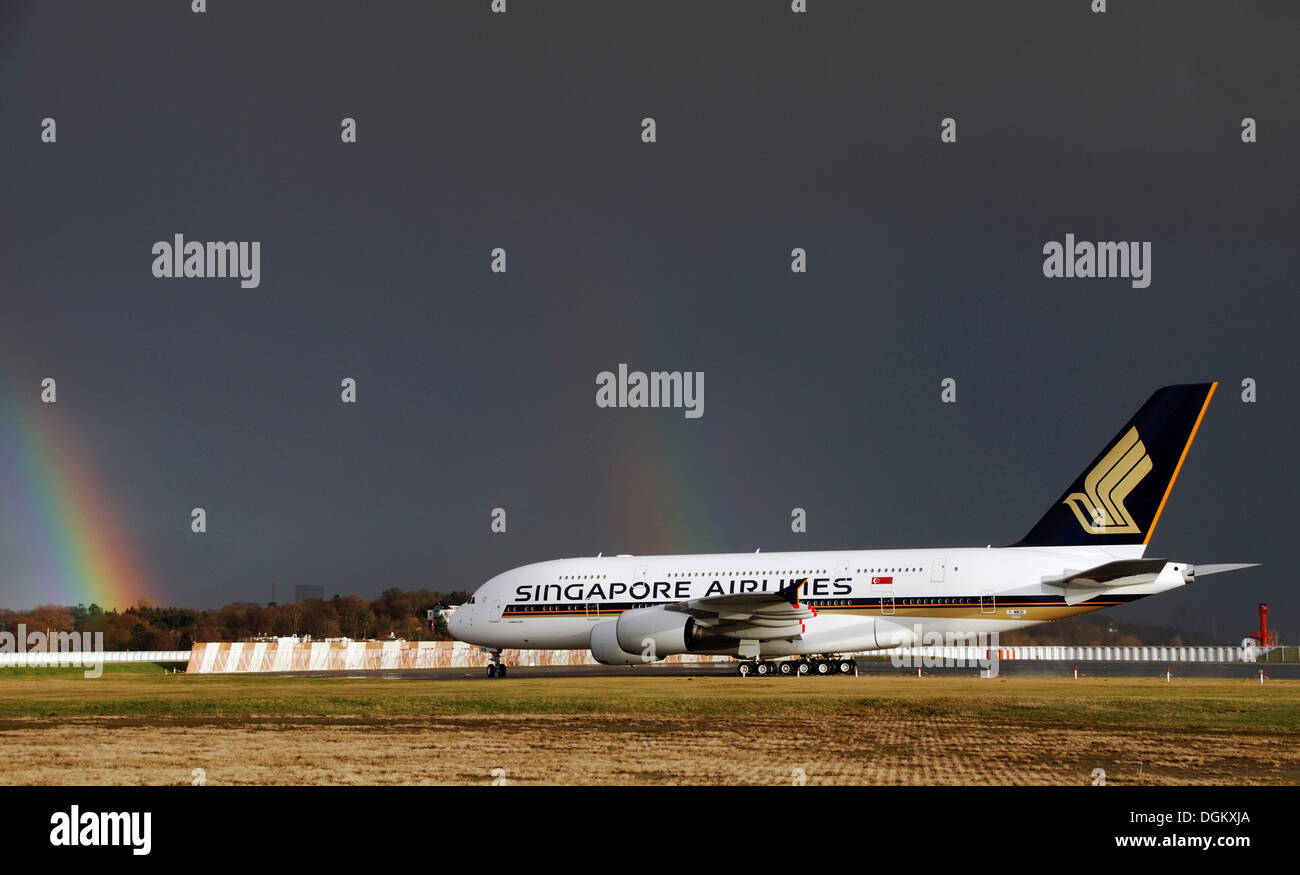 Airbus A380 für "Singapore Airlines" auf dem Fabrik-Flugplatz Finkenwerder, Hamburg-Finkenwerder, Hamburg, Hamburg, Deutschland Stockfoto