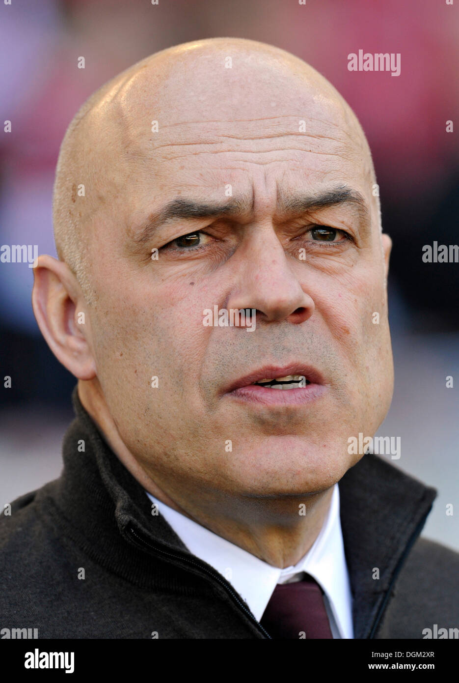 Trainer Christian Gross, VfB Stuttgart Stockfoto, Bild: 61906959 - Alamy