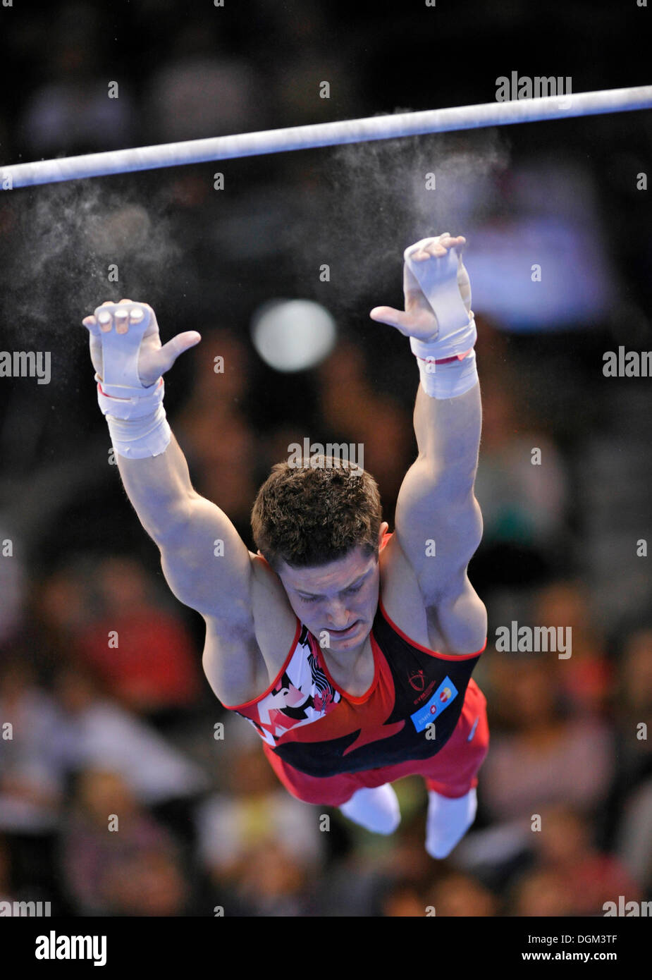 Jackson Payne kann, fehlt einen Griff am Reck, EnBW Gymnastics World Cup 2010, 28. DTB-Pokal, Stuttgart Stockfoto