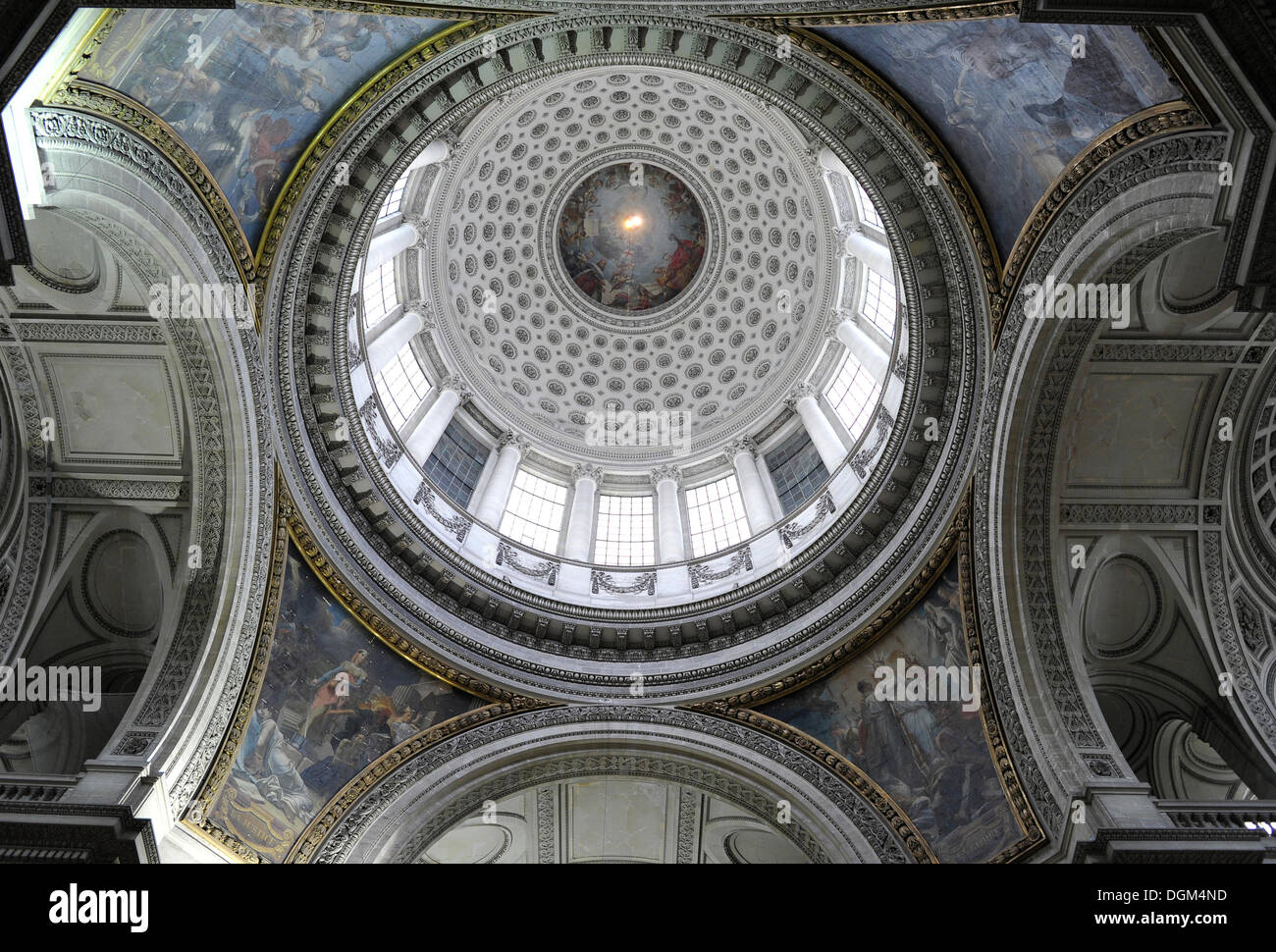 Innenraum mit Kuppel, Pantheon, ein Mausoleum für französischen Nationalhelden, Montagne Sainte-Geneviève, Hügel von St. Genevieve, Paris Stockfoto