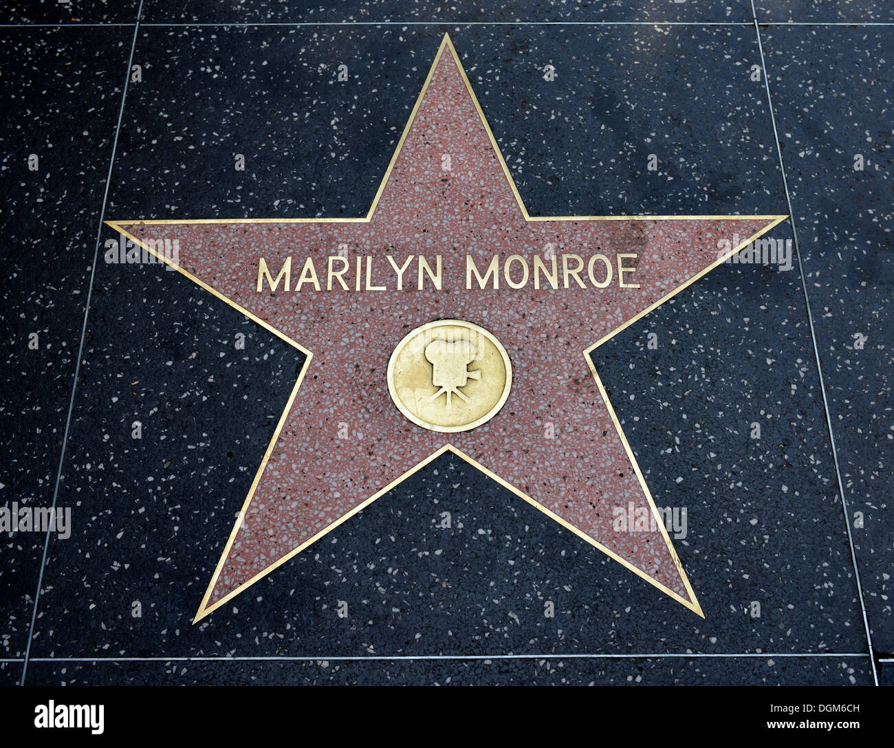 Terrazzo-Stern für die Schauspielerin Marilyn Monroe film Kategorie, Walk of Fame, Hollywood Boulevard, Hollywood, Los Angeles, Kalifornien Stockfoto
