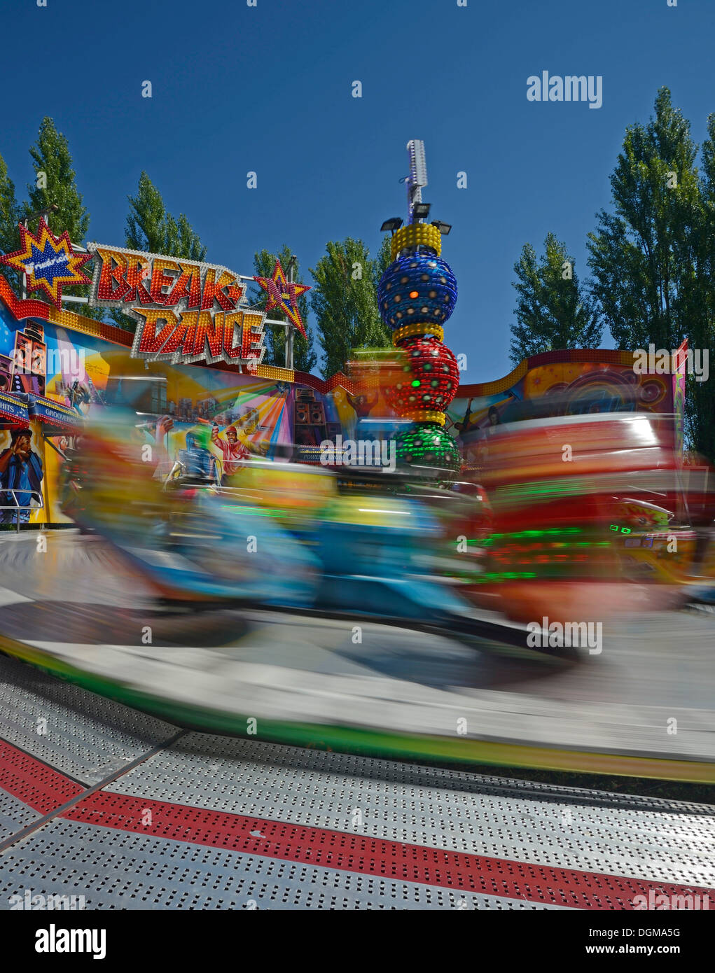 Breakdance Kirmes fahren, Kirmes, Bewegungsunschärfe, Berlin, Deutschland, Europa Stockfoto