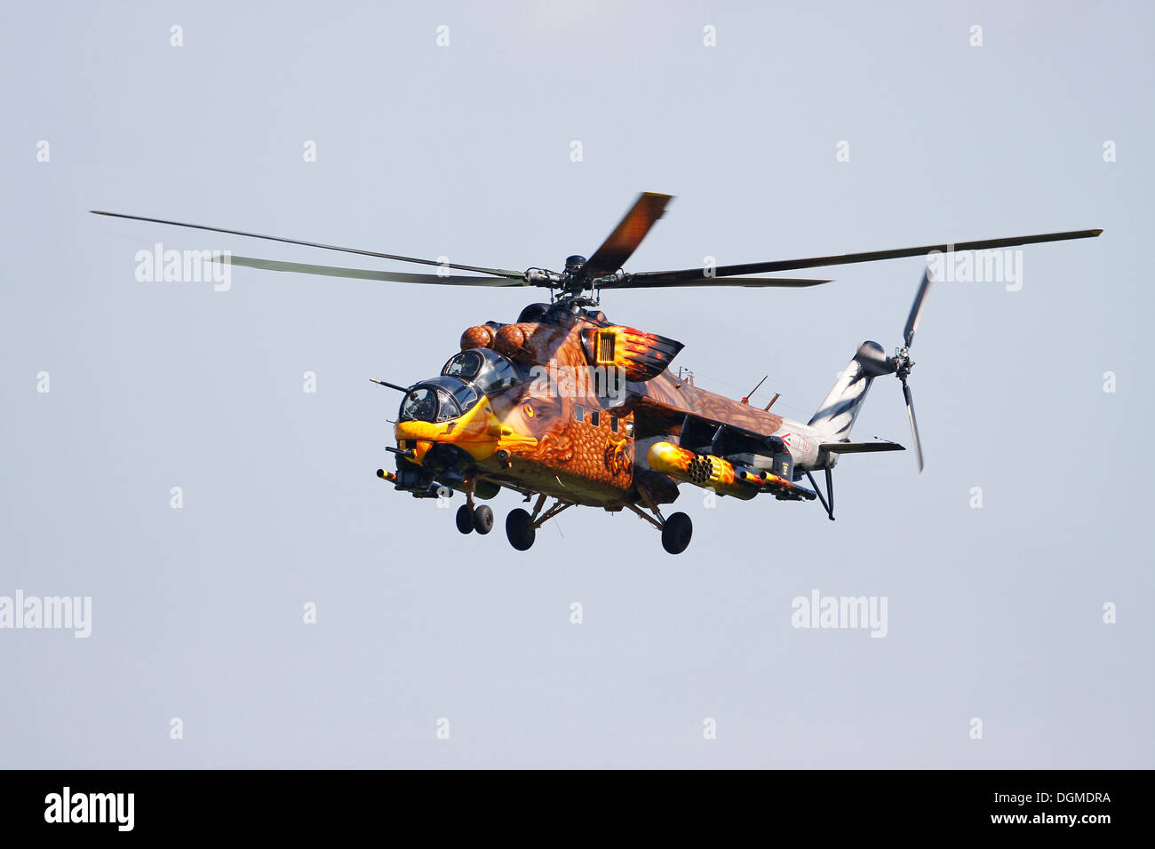 MIL MI24 Hind, malte russischen Kampfhubschrauber aus der ungarischen