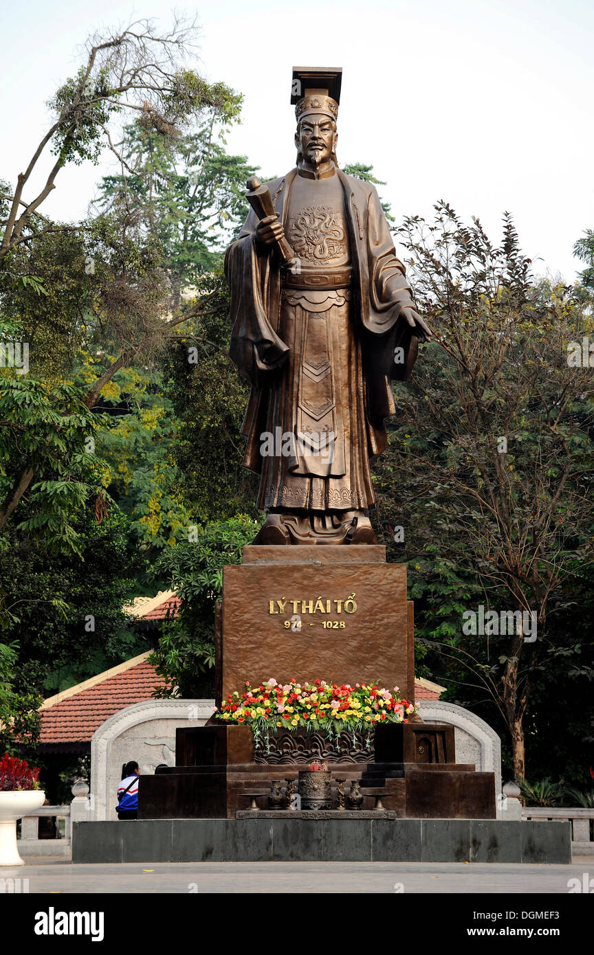 Kaiser Ly Thai, bronze-Statue, Hanoi, Nordvietnam, Vietnam, Südostasien, Asien Stockfoto