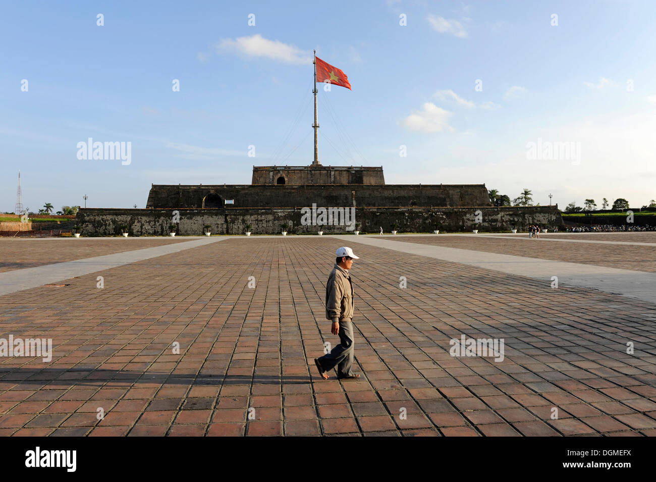 Zitadelle der Kaiserstadt in Hue, Fahnenmast, Hue, Nord-Vietnam, Vietnam, Südostasien, Asien Stockfoto