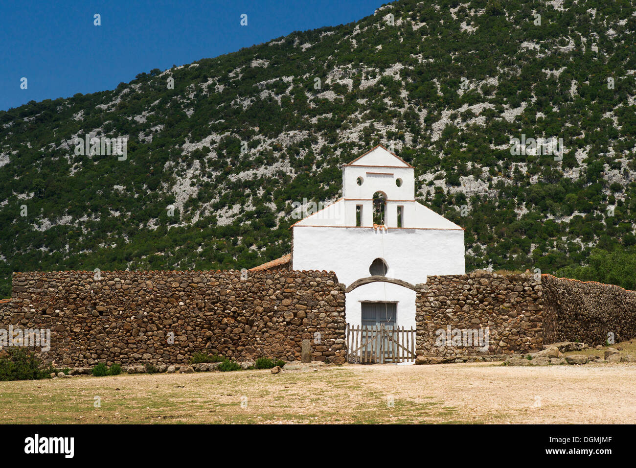 Wallfahrt Kirche von San Pietro, Baunei, Ogliastra Provinz, Sardinien, Italien, Europa Stockfoto