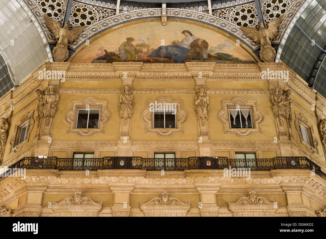 Fresko aus Asien in eine Lünette auf die Kuppel der Galleria Vittorio Emanuele II, am 15. September 1867 eröffnet Stockfoto