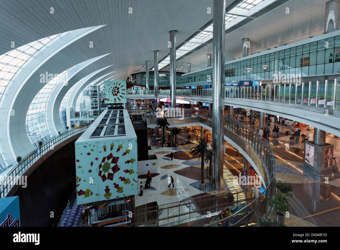 Dubai International Airport, Abflughalle, Vereinigte Arabische Emirate, Naher Osten, Asien Stockfoto