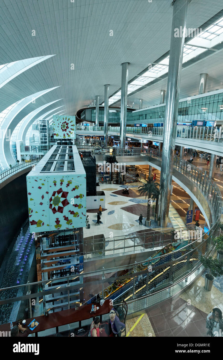 Dubai International Airport, Abflughalle, Vereinigte Arabische Emirate, Naher Osten, Asien Stockfoto