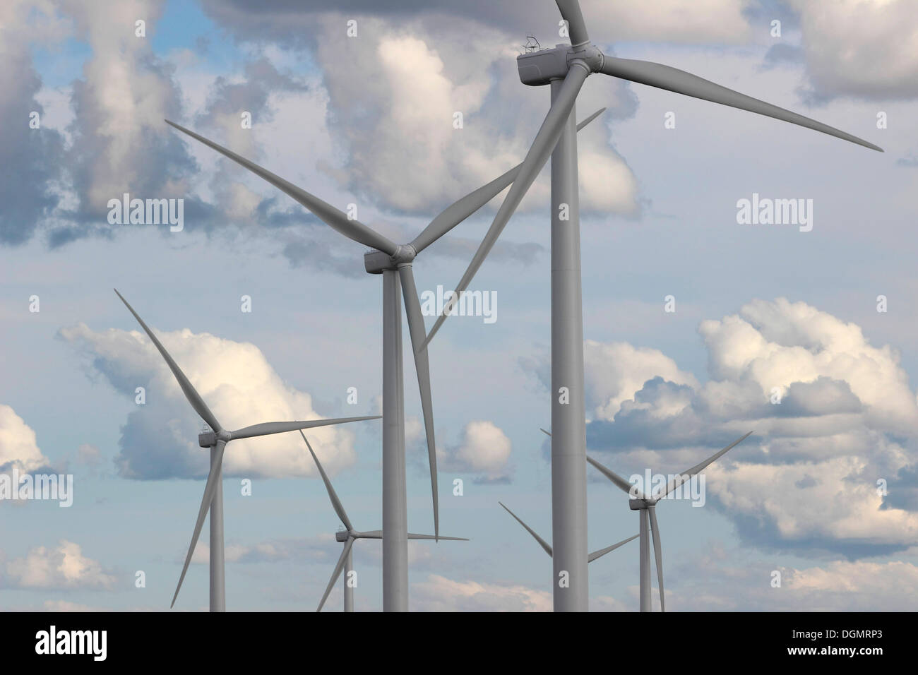 Windkraftanlagen, wind Farm, kanadischen Maritimes, Wolken, Himmel, Amherst, Nova Scotia, Kanada Stockfoto
