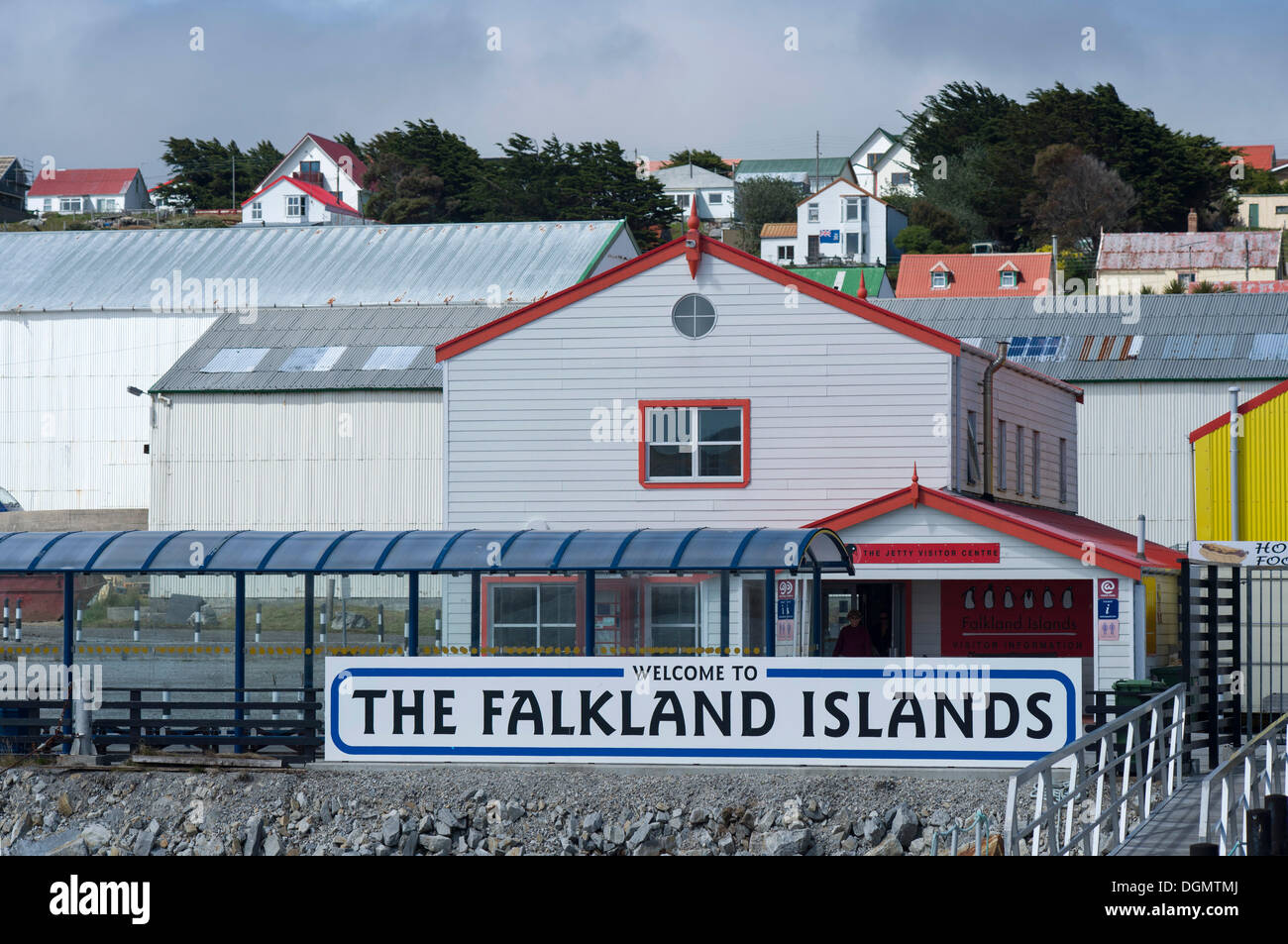 Willkommen Sie Schild "Willkommen zu den Falkland-Inseln" bei der Tourist Information Center, Stanley, Stanley, Ostfalkland Stockfoto