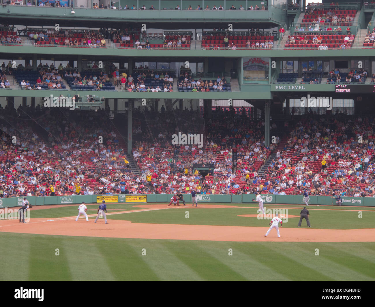 Spieltag im Fenway Park, Heimat der Boston Red Sox Baseballteam seit 2012. Die Boston Red Sox gewann 2013 weltweit Series.Game Stockfoto