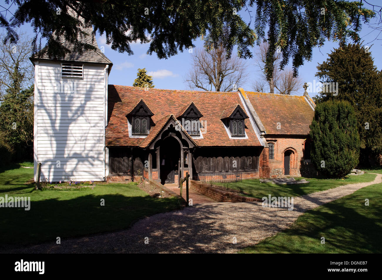 St. Andrews Church, Greensted, die älteste Holzkirche in der Welt. Stockfoto