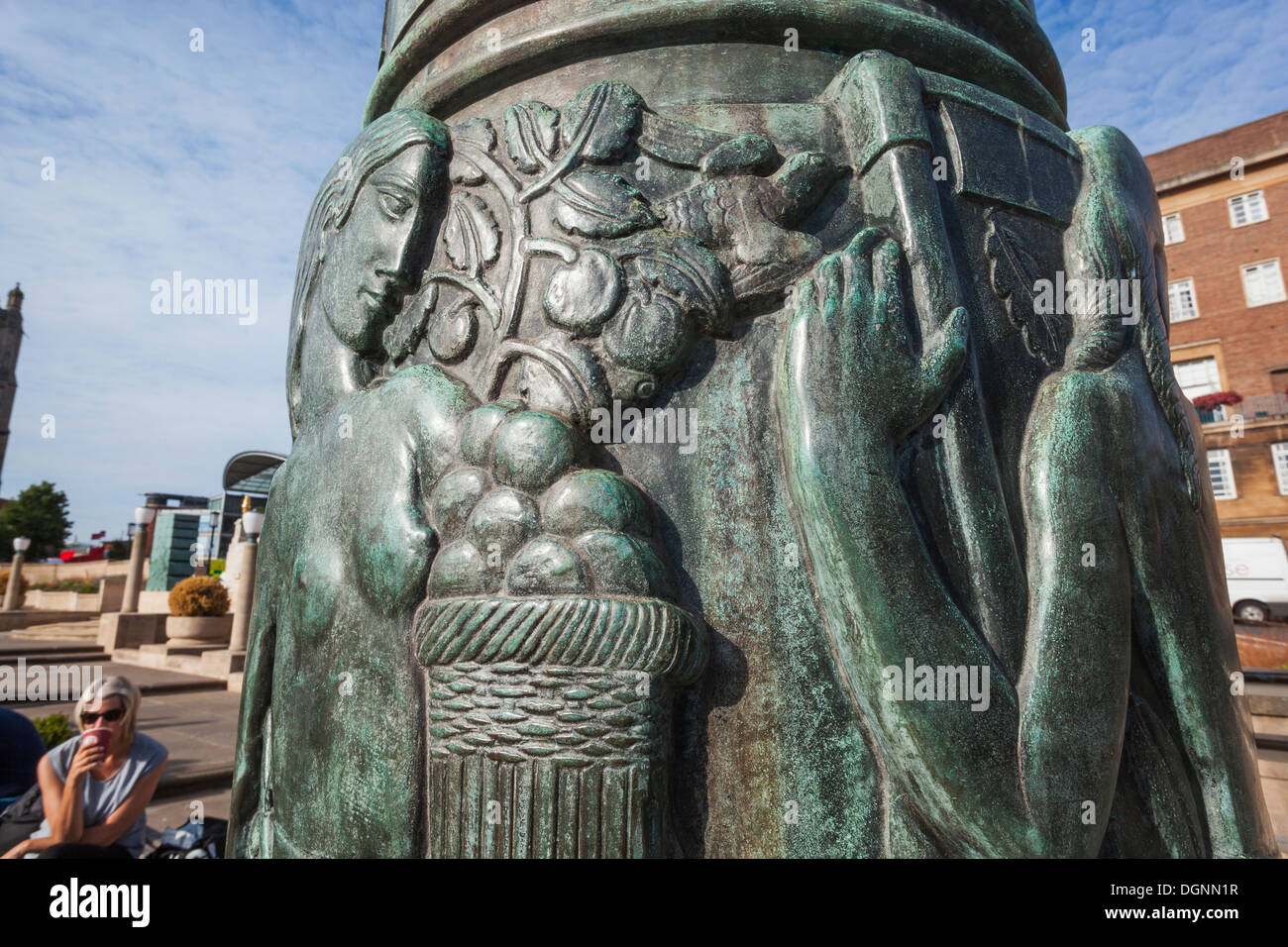 England, East Anglia, Norfolk, Norwich, Rathaus, Art-Deco-Design auf Basis der Fahnenmast Stockfoto