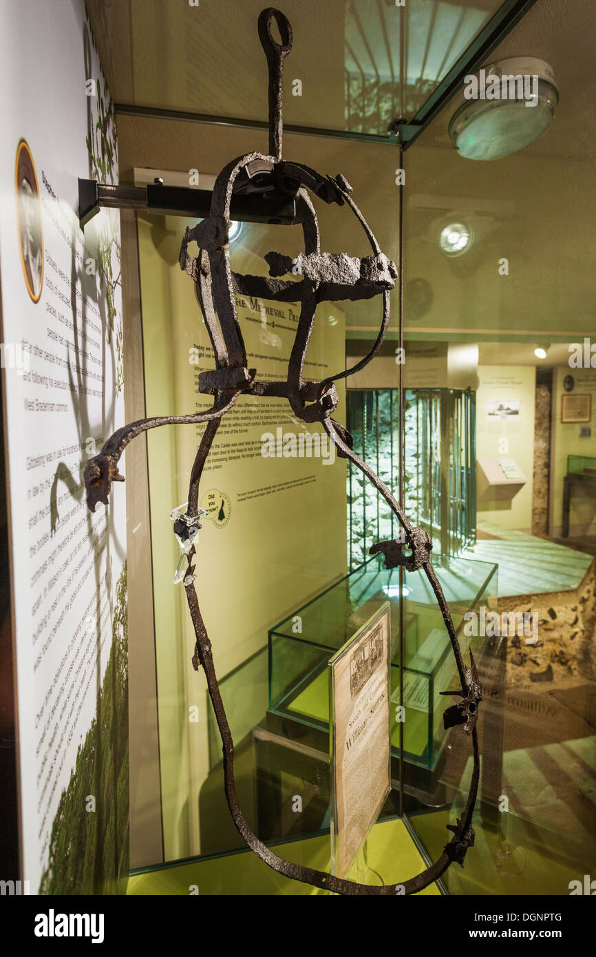 England, East Anglia, Norwich, Norfolk, Norwich Schloss aufweisen mittelalterliche Folter Käfig Stockfoto