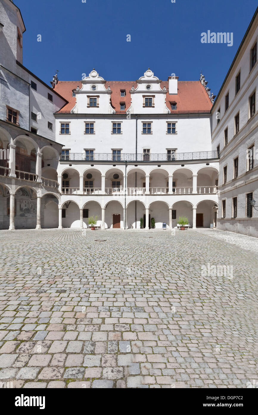 Deutschland, Bayern, Blick auf Schloss Neuburg Stockfoto