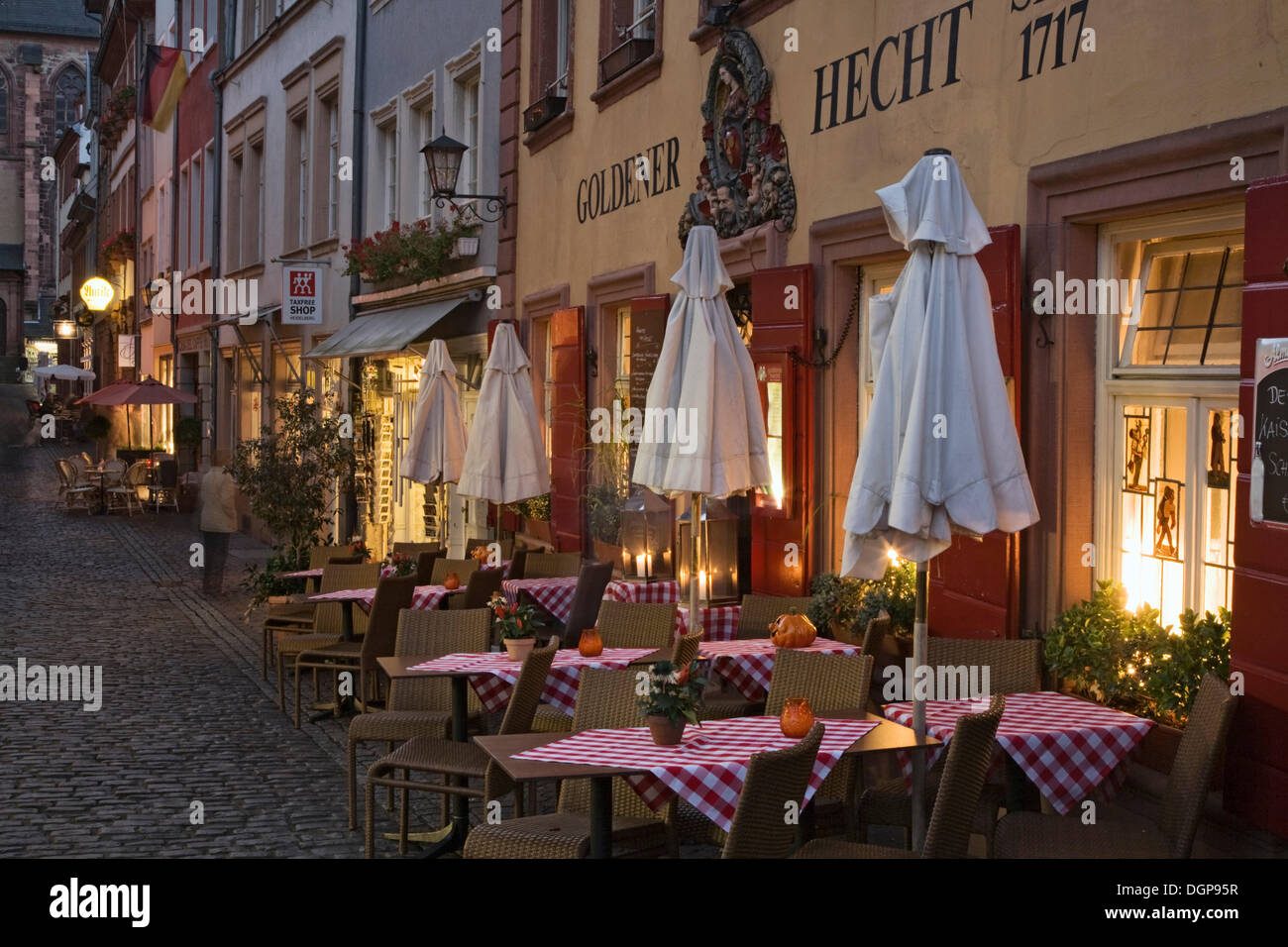 Restaurant In Der Nähe Von Heidelberg Altstadt heidelberg -Fotos und -Bildmaterial in hoher Auflösung – Alamy