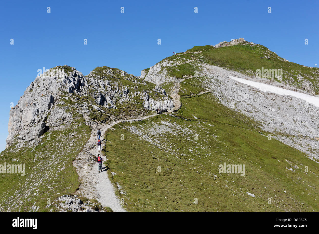 Noerdliche Linderspitze Berg, Passamani Rundweg um die Karwendelgrube, Karwendelgebirge, Oberbayern Stockfoto