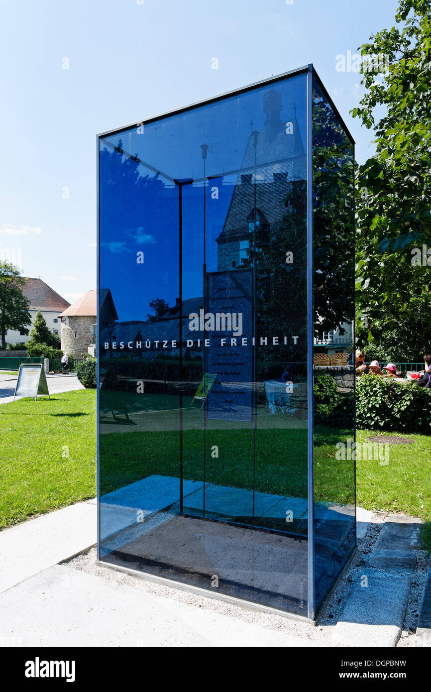 Denkmal für die 12 Opfer in den letzten Tagen des Krieges, Freistadt, Mühlviertel Region, Oberösterreich, Österreich, Europa Stockfoto