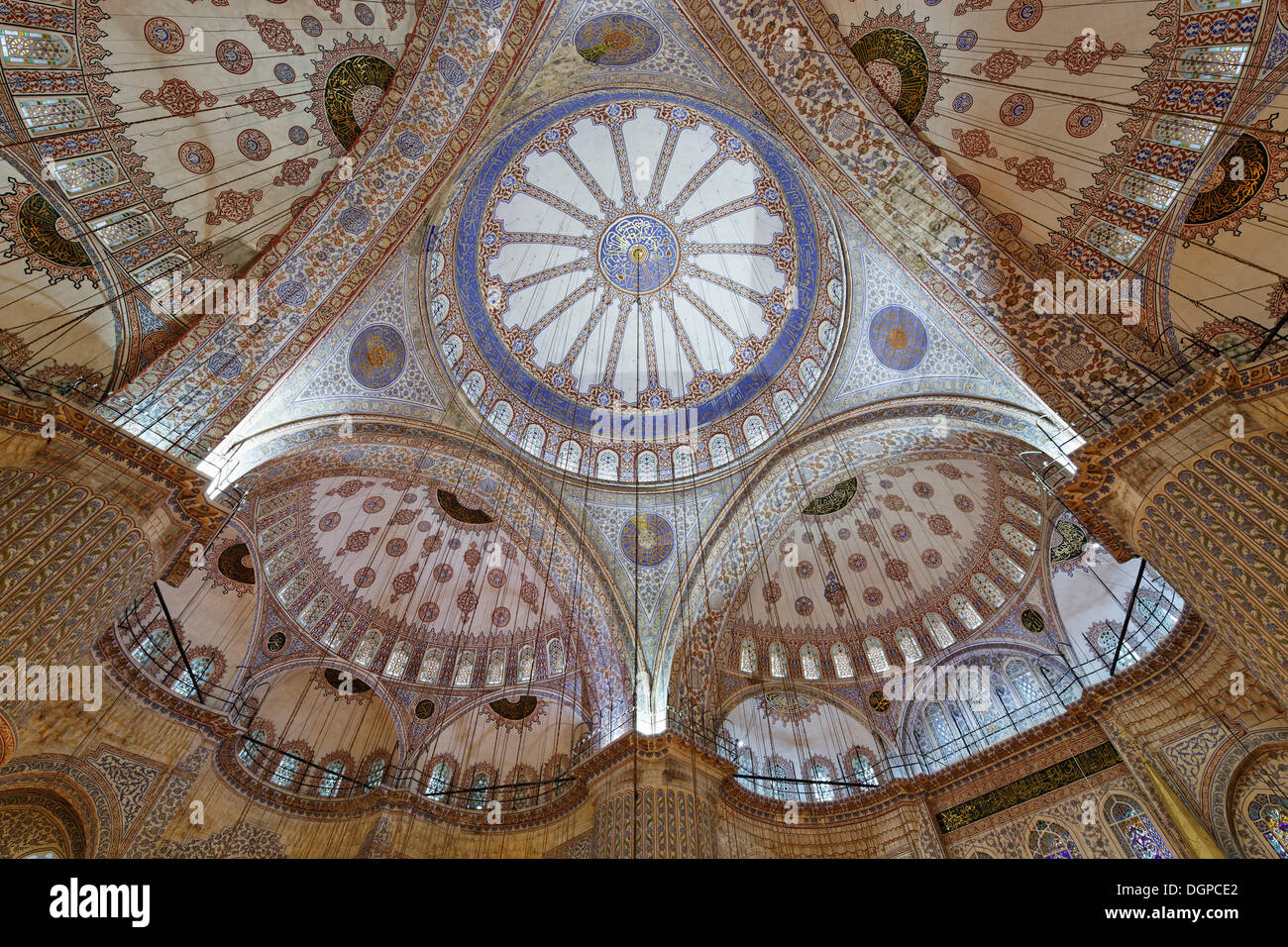Hauptkuppel der blauen Moschee, Sultan Ahmed Mosque oder Sultanahmet Camii, Istanbul, Europäische Side, Türkei, Europa Stockfoto