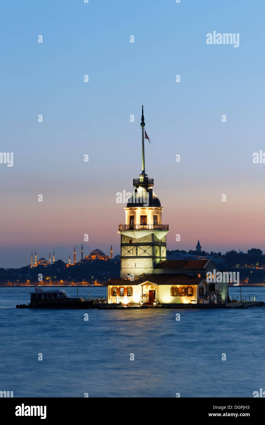Abendstimmung, Jungfernturm oder Leander Turm, Kız Kulesi in Üsküdar, Istanbul, Bosporus, Bosporus Stockfoto