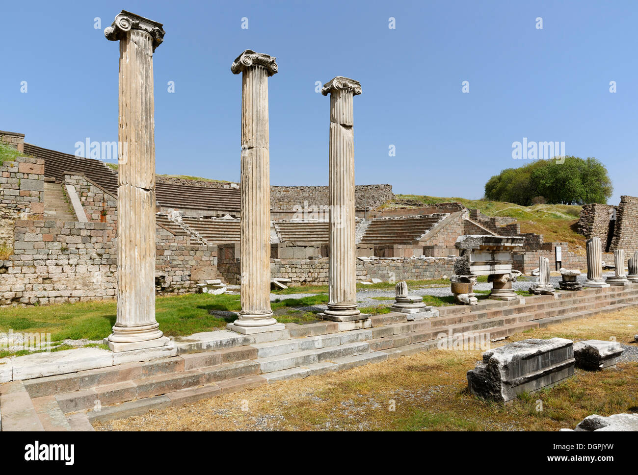 Nordempore und Theater, Asklepion, Pergamon, Manisa Provinz, ägäische Region, Türkei Stockfoto