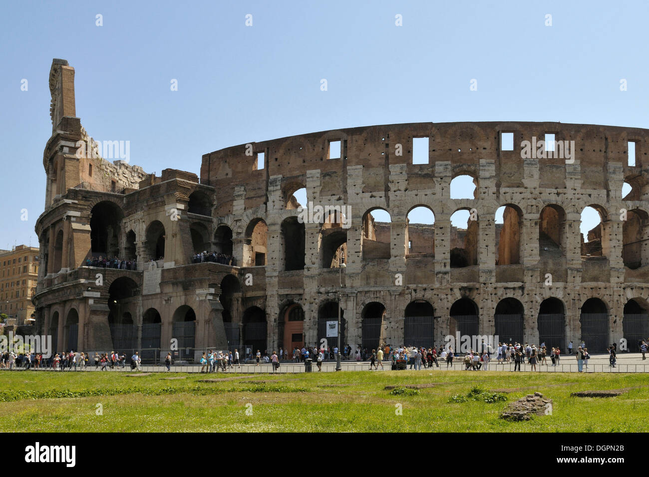 Außenansicht des Kolosseums in Rom, Italien, Europa Stockfoto